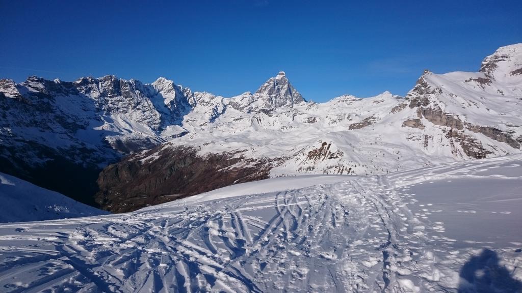 Hotel Al Caminetto Valtournenche Kültér fotó